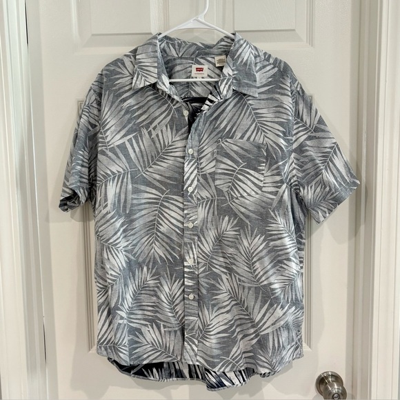 Levi's Men Hawaiian Shirt XL Tropical Palms Cotton Linen Button Up Short Sleeve - Picture 1 of 12